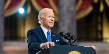 Joe-Biden-canibali
