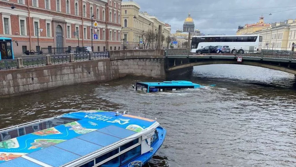 Autobuz-rusia