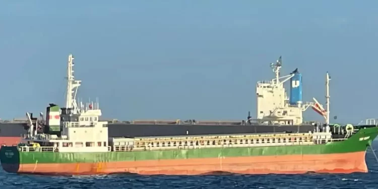 alerta-marea-neagra-nava