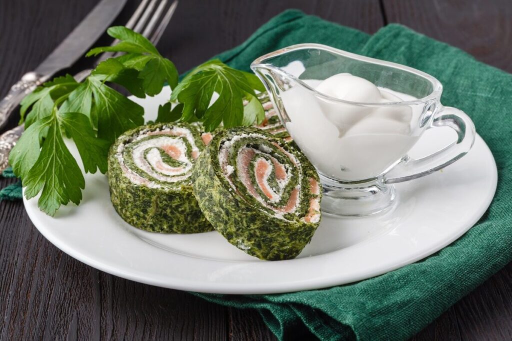 Ruladă-aperitiv-cu-spanac