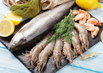 Cele-mai-sanatoase-tipuri-de-peste-si-fructe-de-mare