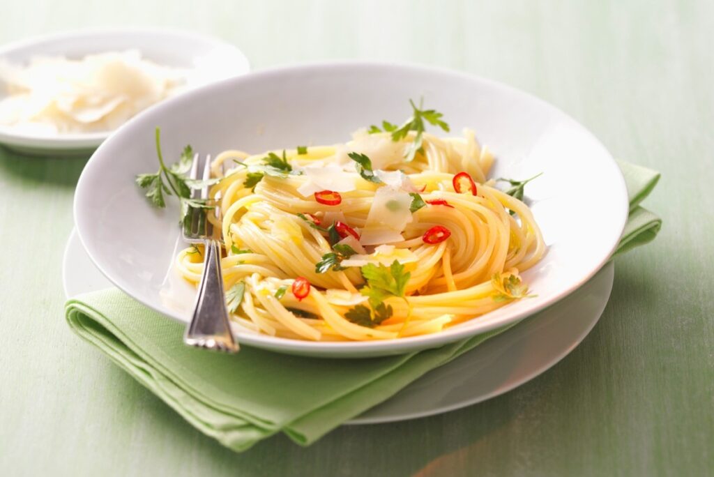 Spaghetti-aglio-olio
