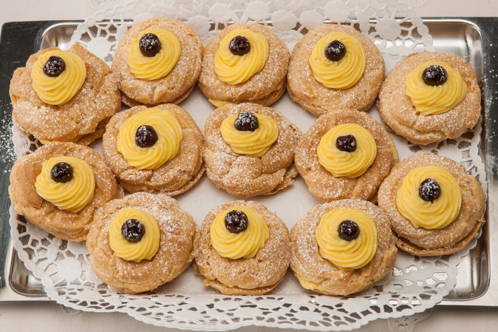 Zeppole-cu-crema