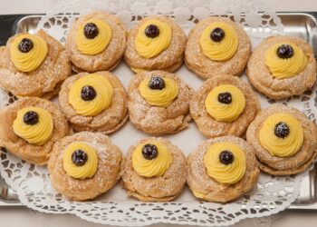 Zeppole-cu-crema