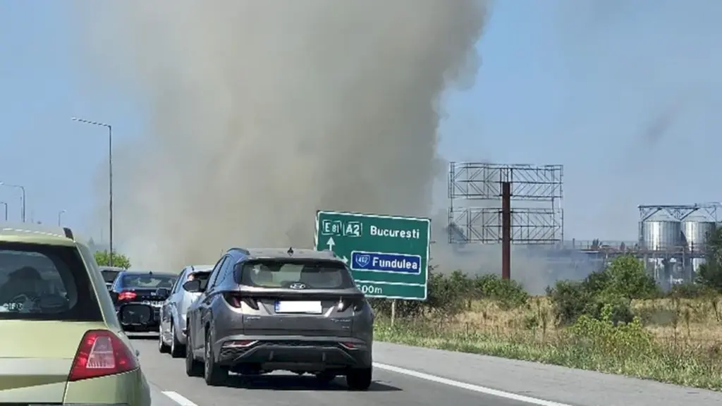 incendiu-vegetatie-autostrada-a2