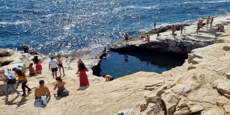 thassos-grecia-roman-mort