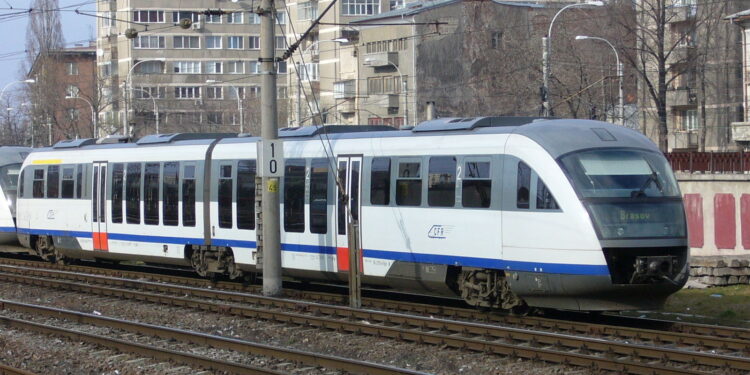 tren-calatori-cfr