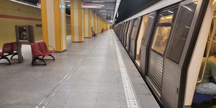 metrou-statie-Metrorex