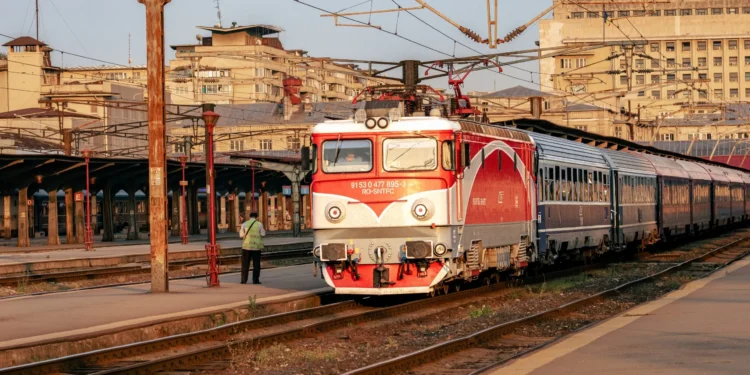 gara-de-nord-din-bucuresti-tren