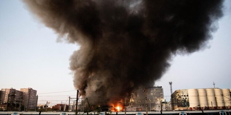 incendiu-Paris