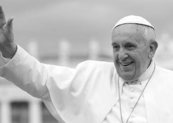 papa-francisc-doliu-national
