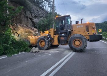 caderi-de-pietre-valea-oltului