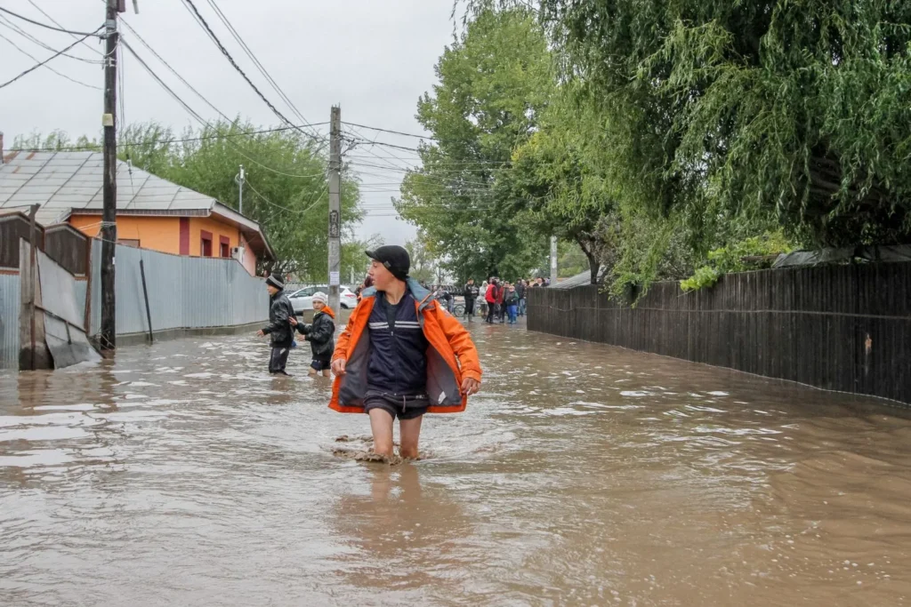 cod-rosu-inundatii0