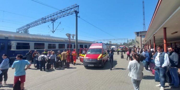 doua-trenuri-s-au-ciocnit-in-gara-din-constanta