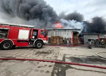 incendiu-depozit-bucuresti