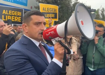 protest-AUR-George-Simion