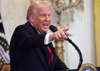 donald-trump-ameninta-iranul