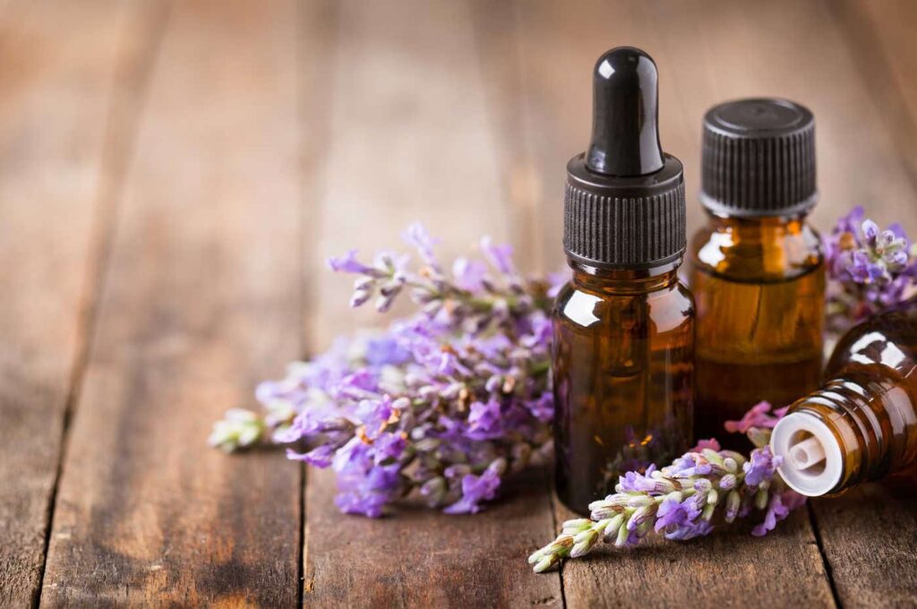 uleiul-esential-de-lavanda