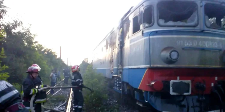 incendiu-tren