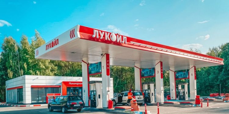 rusia-carburanti