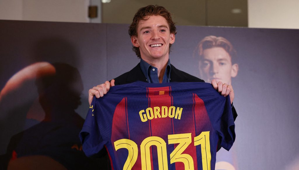 barcelona-anthony-gordon