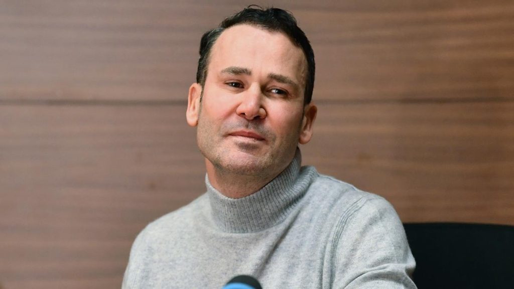 robert-negoita