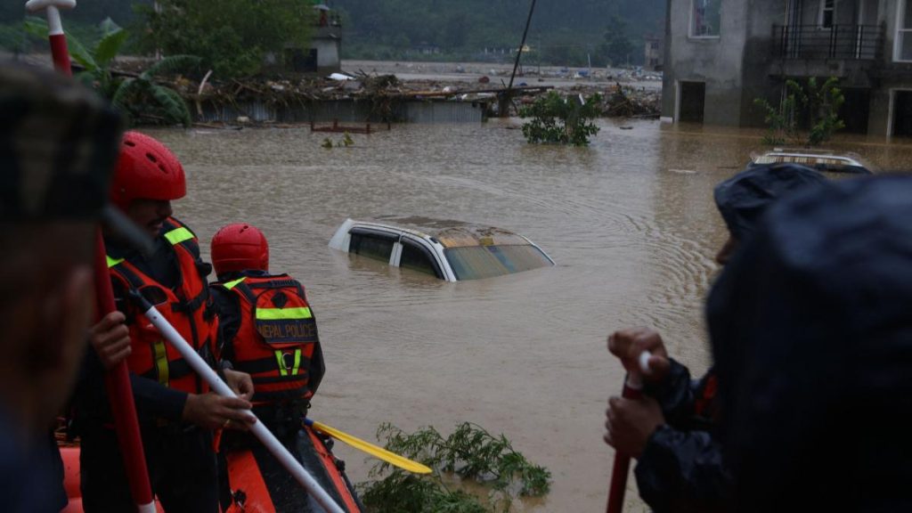 inundatii-Nepal